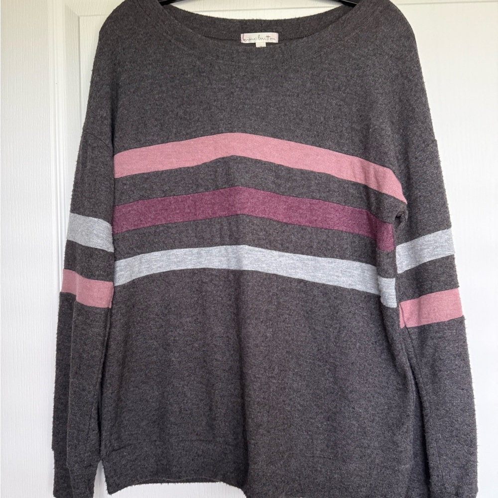 Nine Britton Sweater M